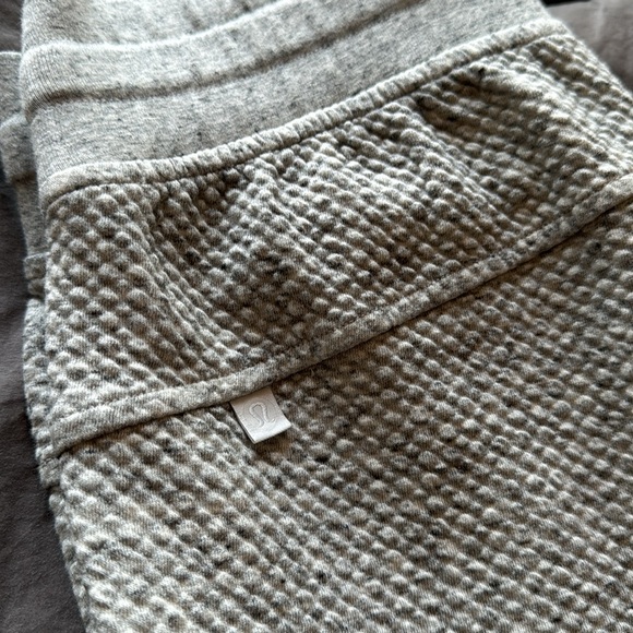 Lululemon bubble jogger - Picture 2 of 6